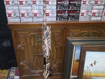 Like new benelli M2 blades camo with $100 choke tube