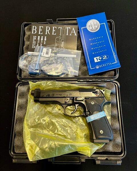 Beretta M9 22LR Rimfire Semi-Auto Pistol w/15rd Mag NIB