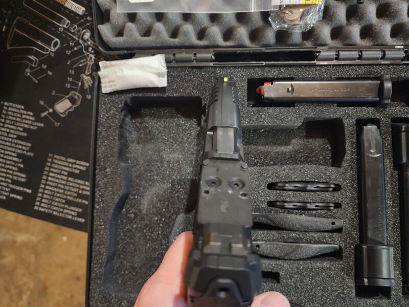 H&K VP9L Optics Ready with extra Mags