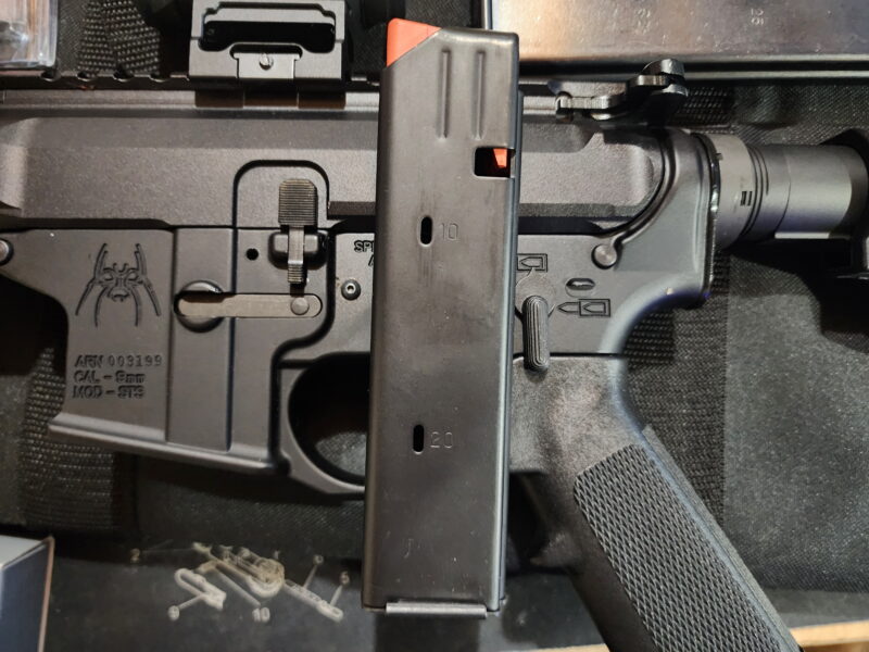 Spike's AR9 (ST9) with mags, light, optic, brace