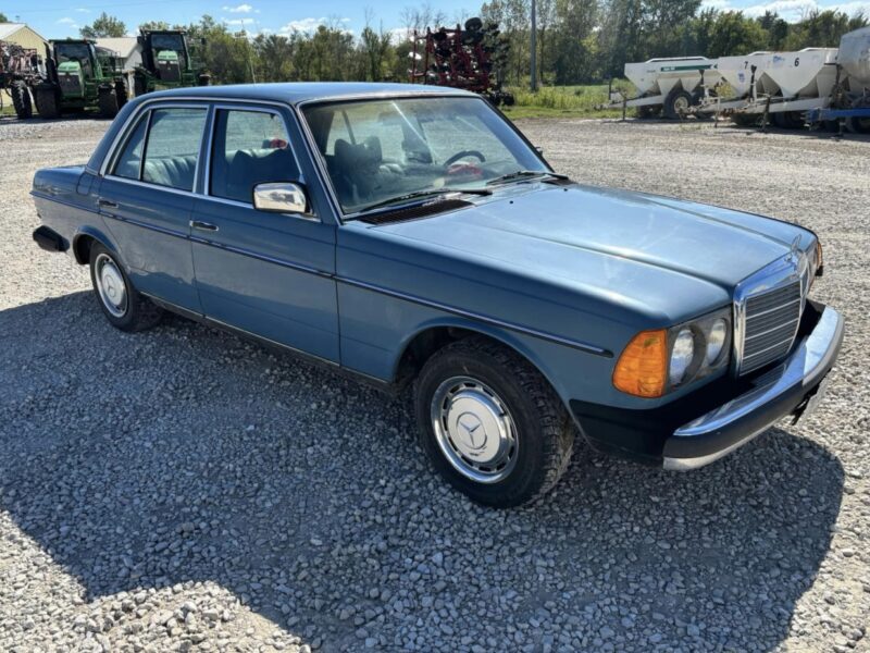 1977 Mercedes 240d (diesel)