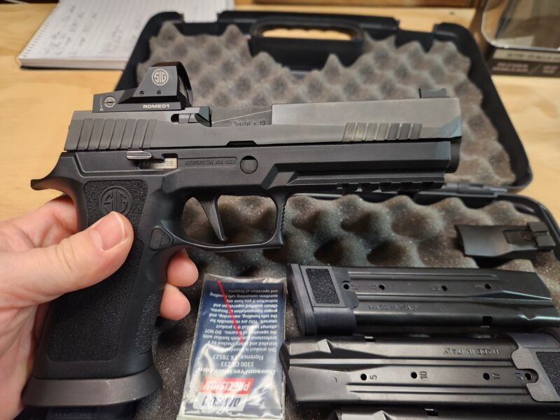 Sig P320 X5 with Romeo sight & holster