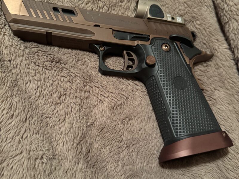 Taran Tactical TTI Sand Viper Limited Edition with Trijicon SRO