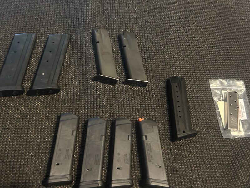 Ruger 5.7 , Sig 226 mags Safariland holsters and more