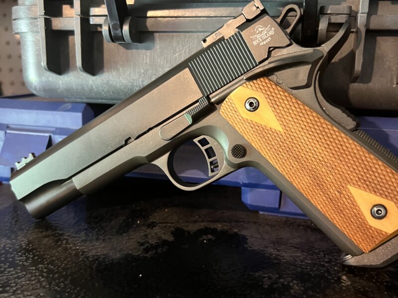 Rock island armory pro match 1911