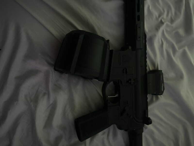Saint arms ar-15