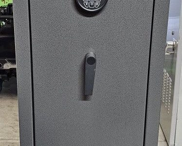 Winchester TS12-30 Safe