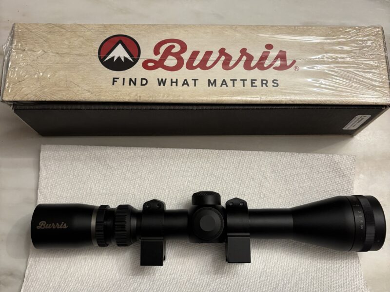 Burris 3-12-32mm pistol scope with Rings