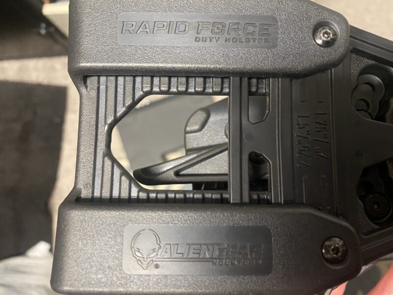 Sig Sauer P320 AXG 9mm Aluminum Frame with ALIEN GEAR holster