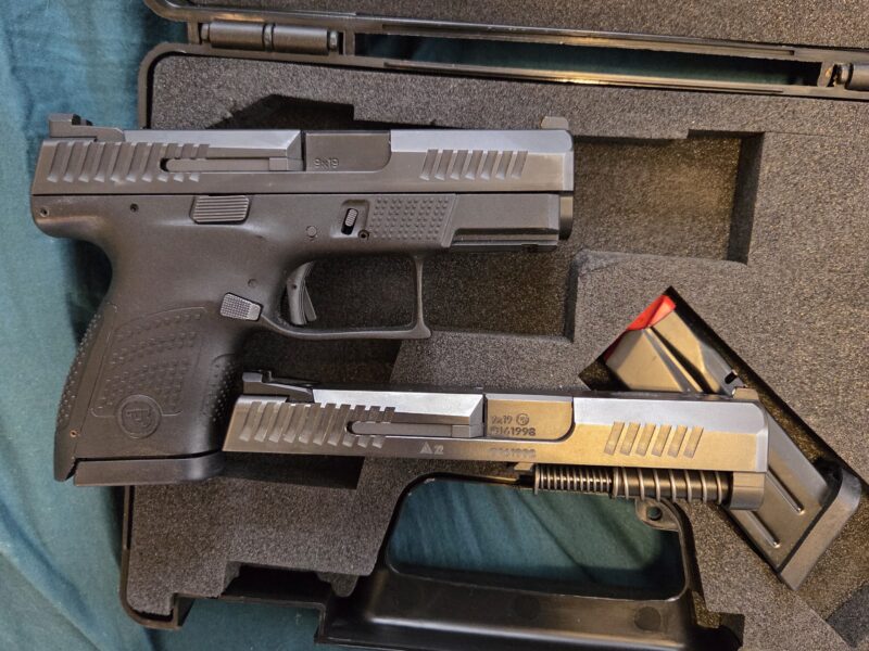 CZ P10S LNIB 2 Comlete Uppers