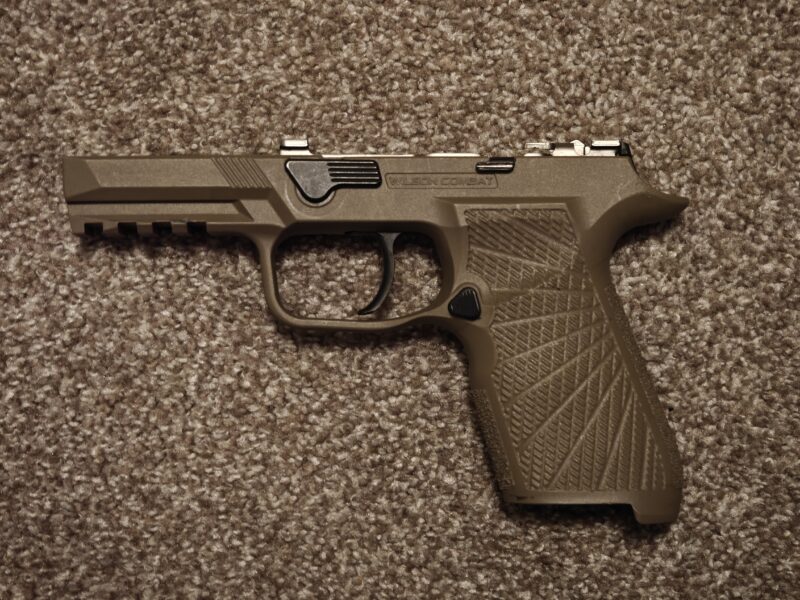 Sig P320 FCU plus Wilson Combat WCP320 Compact Grip Module