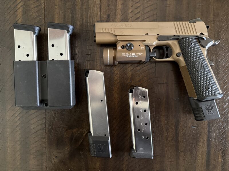 Sig Emperor Scorpion + Ammo