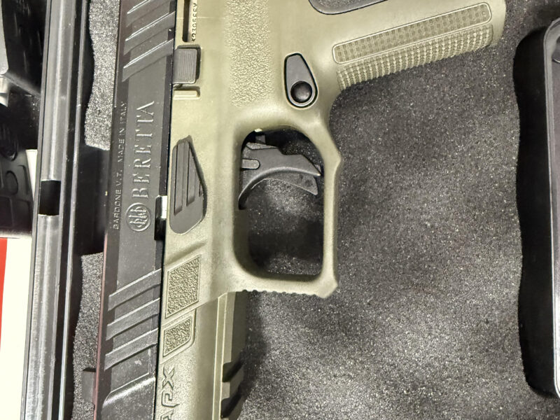 Beretta APX A1 Compact 9mm 3.7" Barrel 15-Rounds