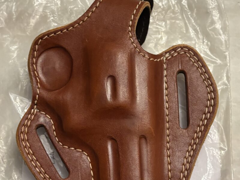 S/W model 69-2 44 magnum Mint Condition pistol plus brand new holster never been used dropped price to 825