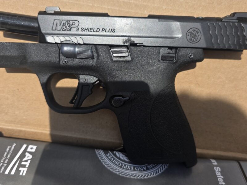 Smith and wesson m&p shield plus 9mm
