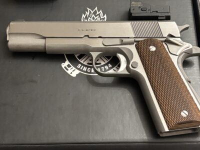 Brand new spring field armory mil spec 45 ACP plus 🔴