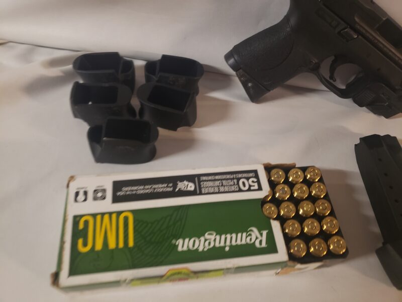 M&P 40 Cal With Laser Sights, Ammo, Sheth and 2 Clips