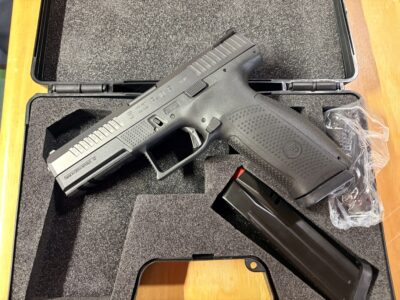 CZ P-10 F