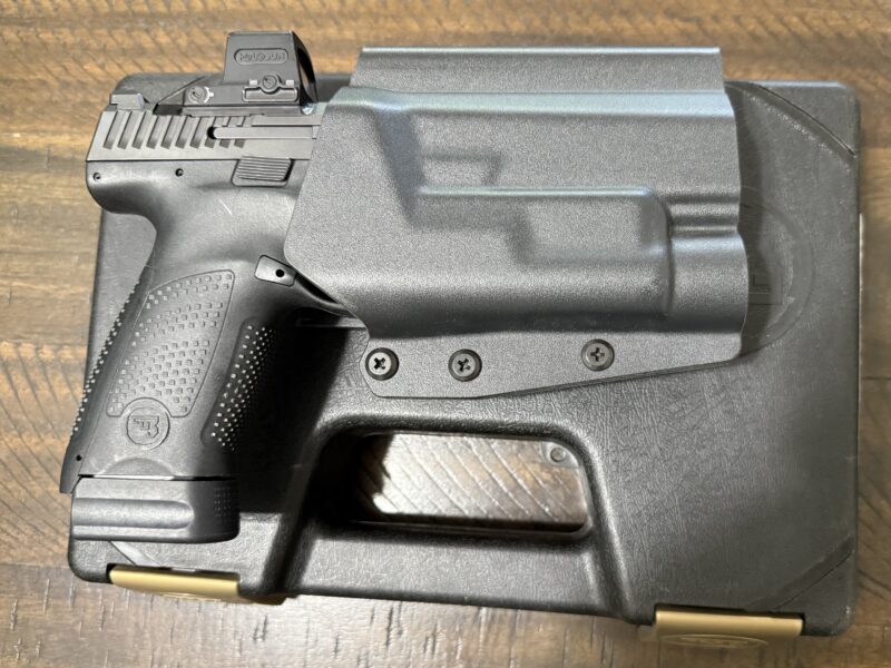 CZ P10c with extras