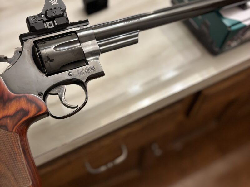 Model 29 10-5/8 silhouette 44mag pistol